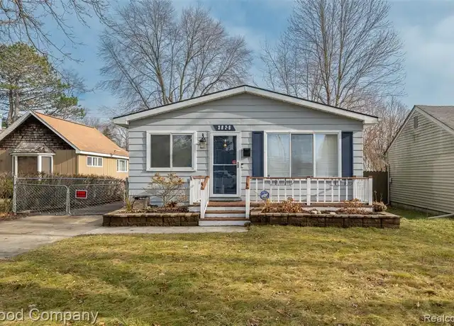 Property at 3826 Kent Rd, Royal Oak, MI, 48073, 3 beds, 1 bath, [object Object]