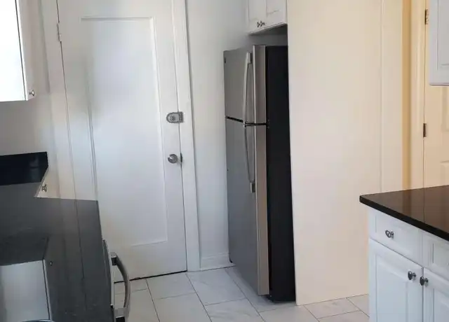 Property at 37 Auburn St, Brookline, MA, 02446, 1 bed, 1 bath, [object Object]