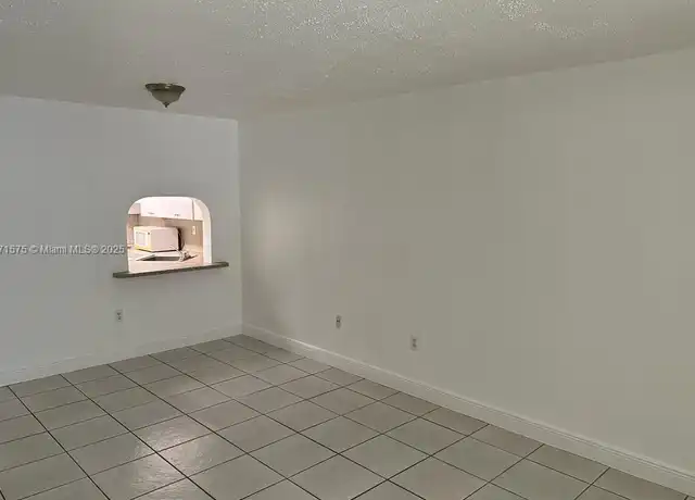 Property at 17255 SW 95th Ave #206, Palmetto Bay, FL, 33157, 2 beds, 1 bath, [object Object]