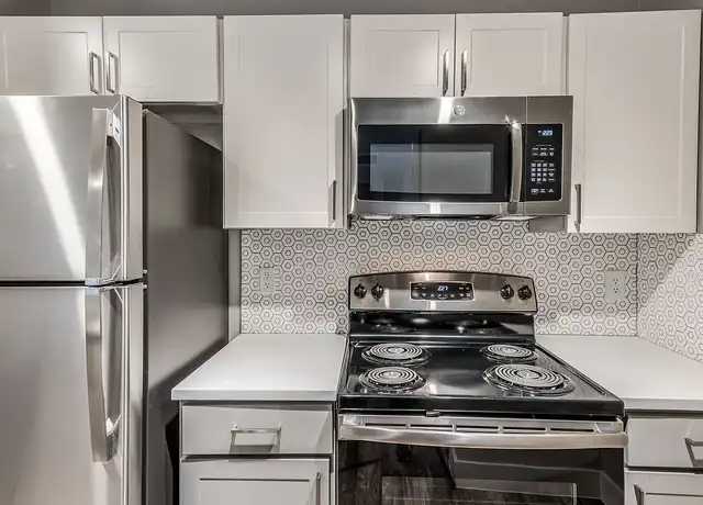 Property at Warwick at Westchase - 10936 Meadowglen Ln, Houston, TX, 77041, 1 bed, 1 bath, [object Object]