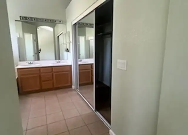 Property at 323 Glenbriar Cir, Tracy, CA, 95377, 4 beds, 3 baths, [object Object]