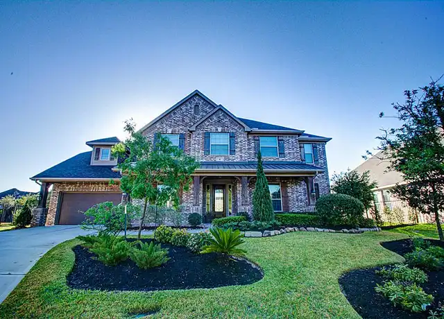 Property at 10 Cayuga Pond Ct, Spring, TX, 77389, 4 beds, 3.5 baths, [object Object]