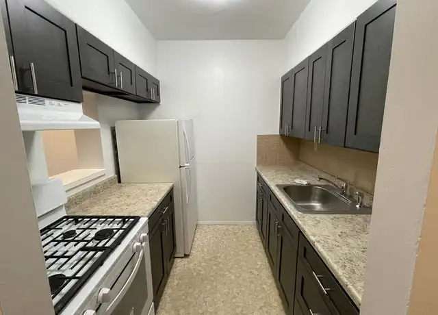 Property at 237 E 110th St Unit 2, New York, NY, 10029, 3 beds, 1 bath, [object Object]