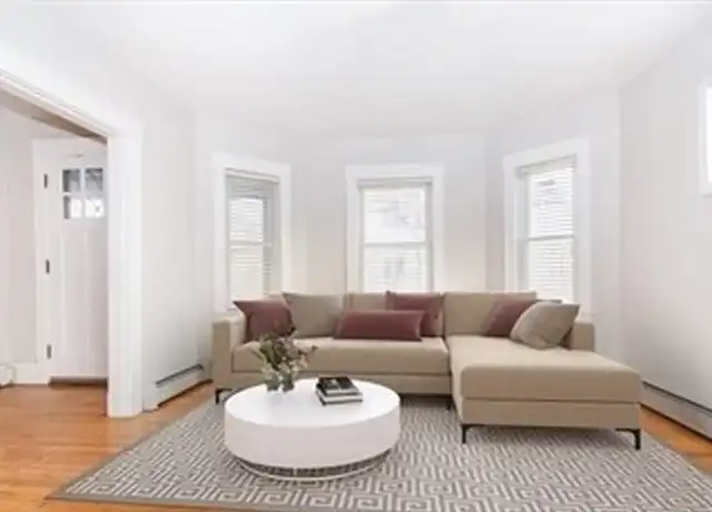 Property at 28 Burgoyne St Unit 28, Boston, MA, 02124, 2 beds, 1 bath, [object Object]