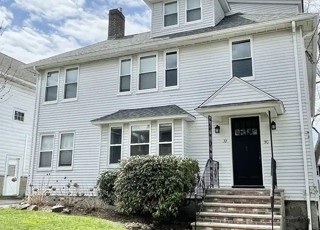 Property at 32 Holden Rd #32, Belmont, MA, 02478, 2 beds, 1 bath, [object Object]