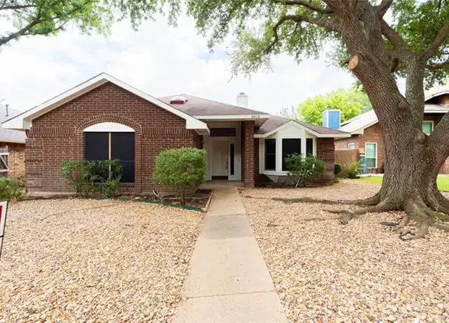 Property at 4010 Smartt St, Rowlett, TX, 75088, 3 beds, 2 baths, [object Object]