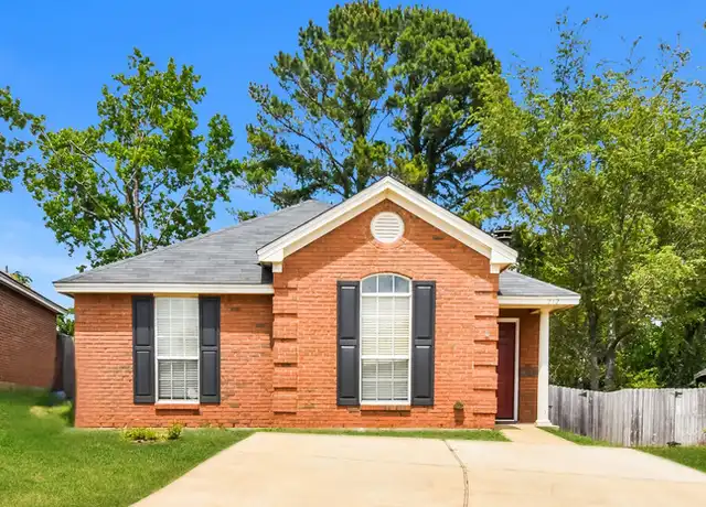 Property at 212 Millridge Dr, Millbrook, AL, 36054, 3 beds, 2 baths, [object Object]
