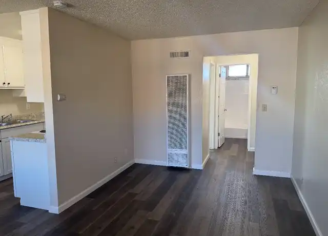 Property at 208 E Vine St Unit 5B, Lodi, CA, 95240, 1 bed, 1 bath, [object Object]