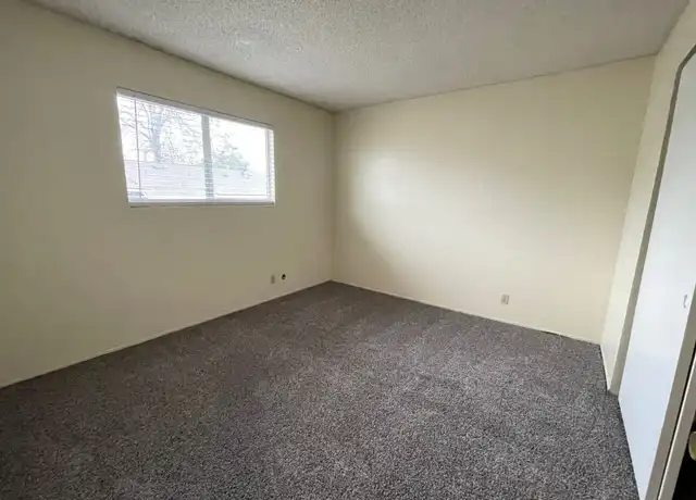 Property at 208 E Vine St Unit 6B, Lodi, CA, 95240, 1 bed, 1 bath, [object Object]