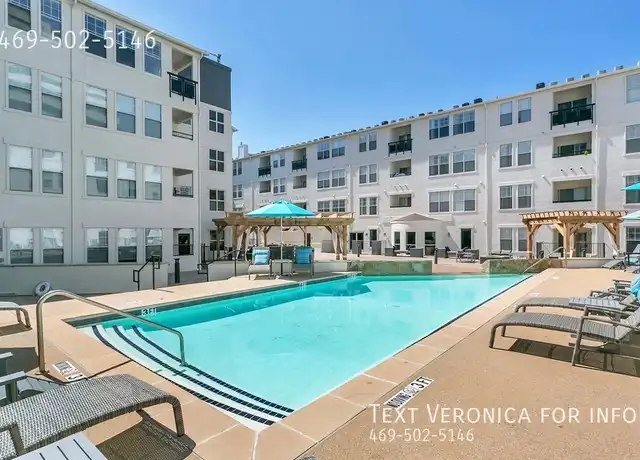 Property at 3604 Cedar Springs Rd Unit 75369-865x, Dallas, TX, 75219, 1 bed, 1 bath, [object Object]