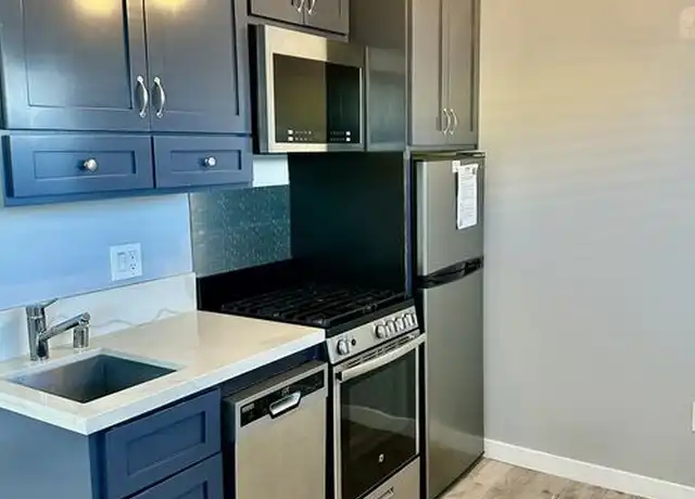 Property at 613 S Prairie Ave #7, Inglewood, CA, 90301, 0 beds, 1 bath, [object Object]