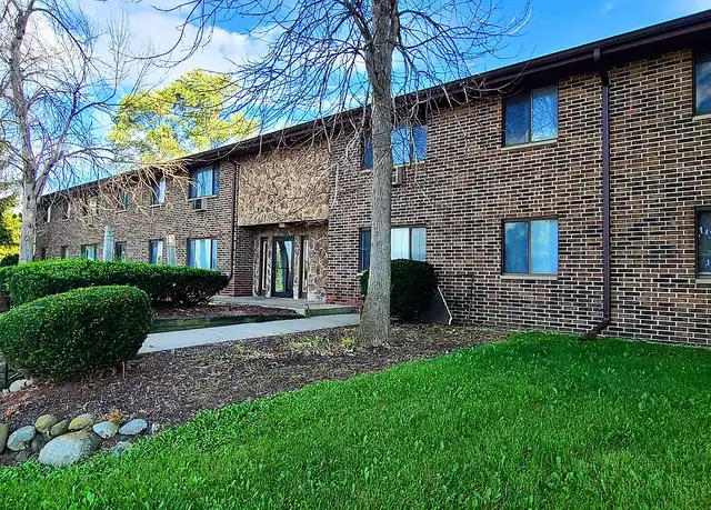 Property at Northwoods - 11513 W Brown Deer Rd, Milwaukee, WI, 53224, 2 beds, 1 bath, [object Object]