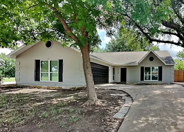 Property at 4348 Spindletree Ln, Fort Worth, TX, 76137, 3 beds, 2 baths, [object Object]