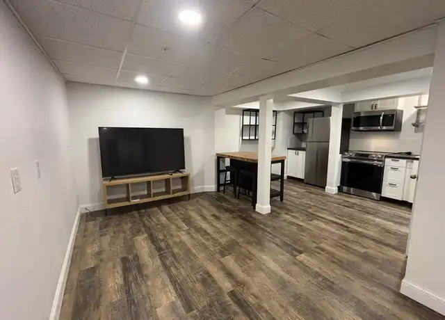 Property at 1190 Stafford Rd Unit B, Fall River, MA, 02721, 0 beds, 1 bath, [object Object]