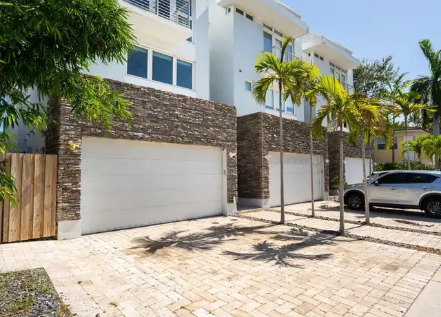 Property at 2808 NE 30th St, Fort Lauderdale, FL, 33306, 3 beds, 3.5 baths, [object Object]