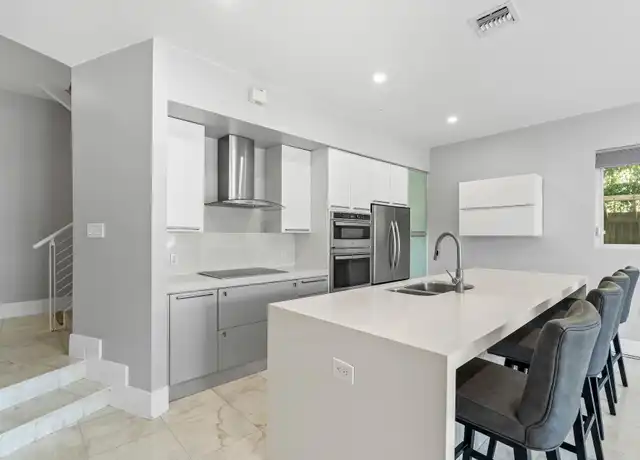 Property at 2808 NE 30th St, Fort Lauderdale, FL, 33306, 3 beds, 3.5 baths, [object Object]