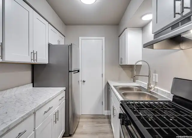 Property at 1510 Witzel Ave Unit 1520 10, Oshkosh, WI, 54902, 2 beds, 1 bath, [object Object]