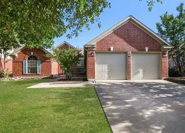 Property at 706 Engleside Dr, Arlington, TX, 76018, 3 beds, 2 baths, [object Object]
