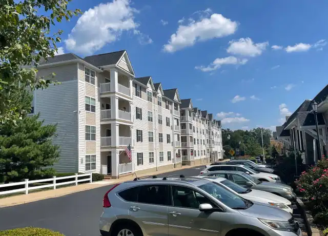 Property at 440 S York Rd, Hatboro, PA, 19040, 2 beds, 2 baths, [object Object]