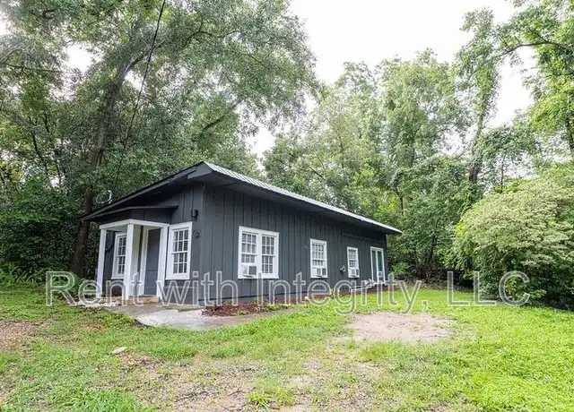 Property at 1118 Louise Dr Apt B, Tallahassee, FL, 32311, 3 beds, 1 bath, [object Object]