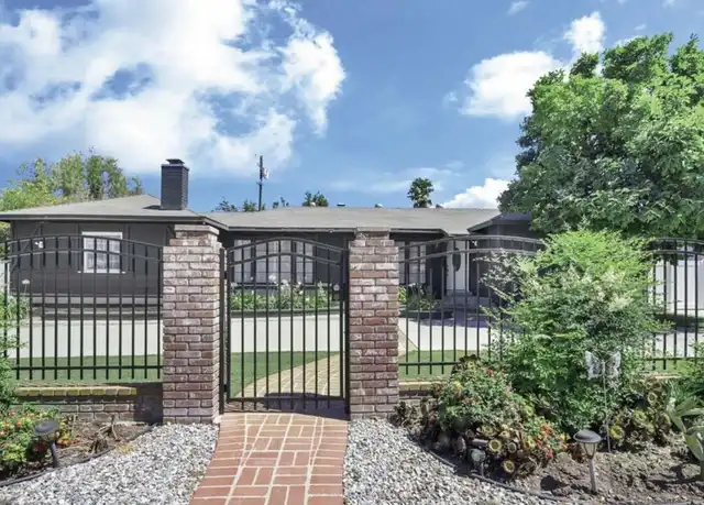 Property at 23046 Leonora Dr, Woodland Hills, CA, 91367, 3 beds, 3 baths, [object Object]