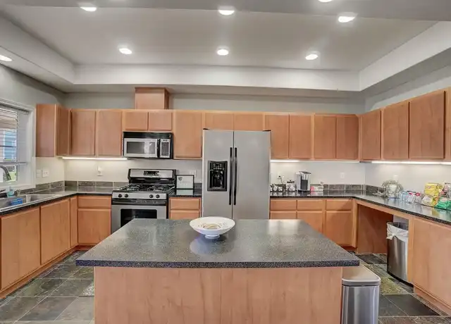 Property at Legacy Oaks Apartments - 675 White Oak Cir, Independence, OR, 97351, 1-3 bed, 1-2 bath, [object Object]