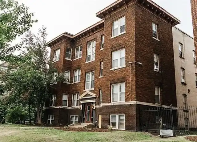 Property at 2300 Nicollet Ave, Minneapolis, MN, 55404, 0-1 beds, 1 bath, [object Object]