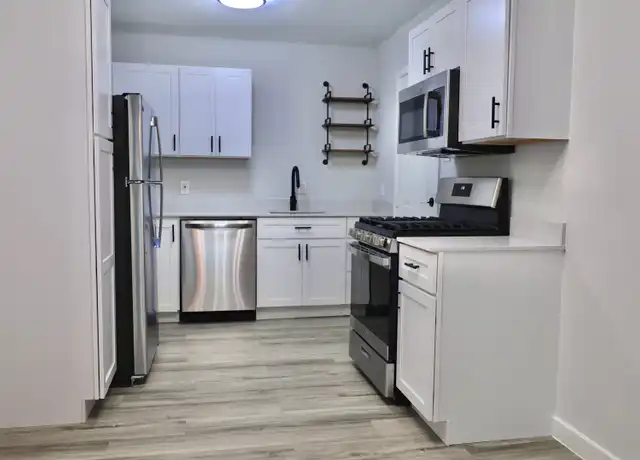 Property at 4235 Cole Ave Unit 105, Dallas, TX, 75205, 2 beds, 1 bath, [object Object]