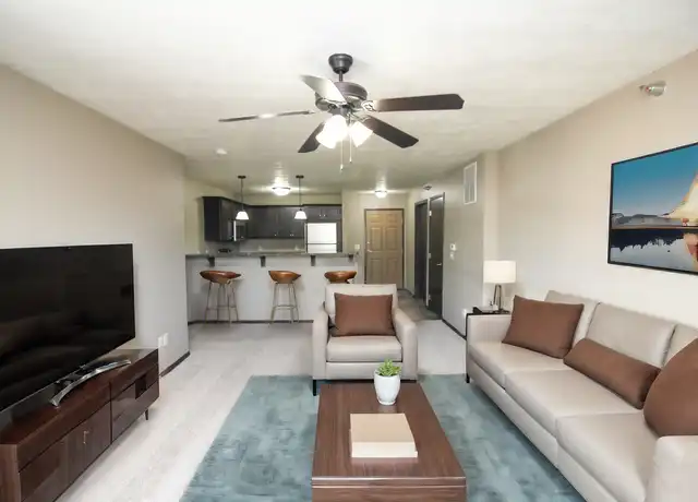Property at 4630 E 54th St Unit 4700-346, Sioux Falls, SD, 57110, 1 bed, 1 bath, [object Object]