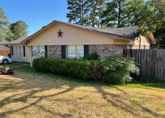 Property at 10556 Rolling Pines Dr, Tyler, TX, 75707, 3 beds, 2 baths, [object Object]