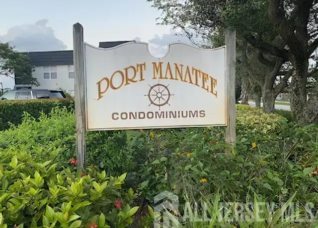 Property at 4726 SE Capstan Ave #3, Stuart, FL, 34997, 2 beds, 2 baths, [object Object]