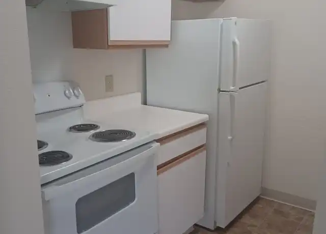 Property at 1080 Gateway Dr Unit 03, Lapeer, MI, 48446, 2 beds, 1 bath, [object Object]