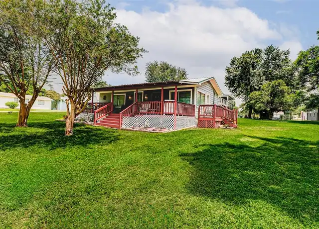 Property at 465 Water View Dr, Livingston, TX, 77351, 2 beds, 1 bath, [object Object]