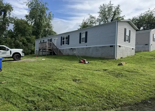Property at 85 Short St, Candler, NC, 28715, 3 beds, 2 baths, [object Object]