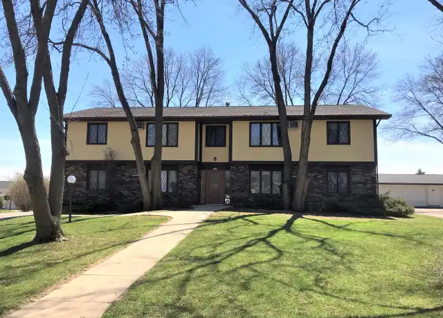Property at 2367 Chalet Gardens Rd Unit 3, Fitchburg, WI, 53711, 2 beds, 1 bath, [object Object]