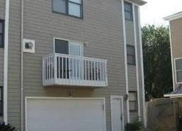 Property at 2300 Merry Oaks Ct, Virginia Beach, VA, 23451, 3 beds, 3 baths, [object Object]