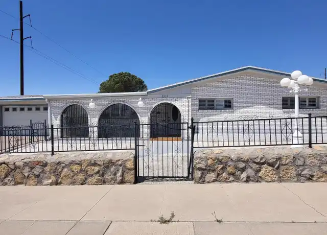 Property at 5959 Cleveland Ave, El Paso, TX, 79905, 3 beds, 2 baths, [object Object]