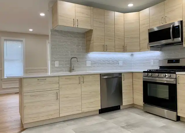 Property at 2 Cottage St, Stoneham, MA, 02180, 3 beds, 2 baths, [object Object]