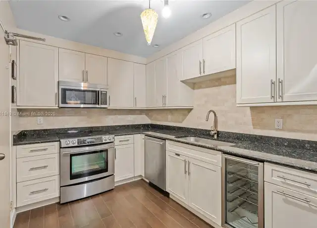 Property at 6820 W Flagler St #407, Miami, FL, 33144, 2 beds, 1 bath, [object Object]