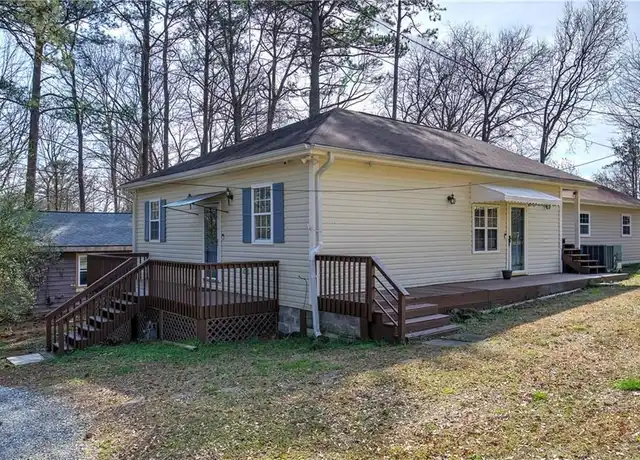 Property at 186 Sunset Rd SE, Acworth, GA, 30101, 3 beds, 2 baths, [object Object]