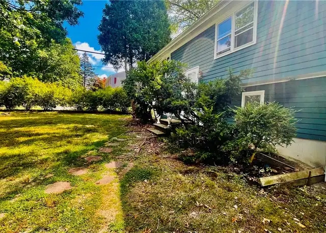 Property at 1069 Green End Ave, Middletown, RI, 02842, 3 beds, 2.5 baths, [object Object]