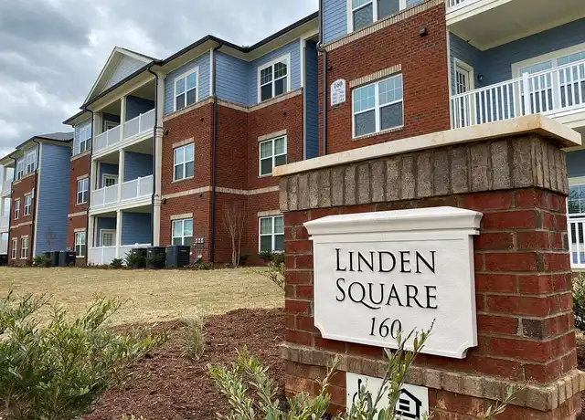 Property at Linden Square - 160 Stuard St, Gaffney, SC, 29341, 1 bed, 1 bath, [object Object]