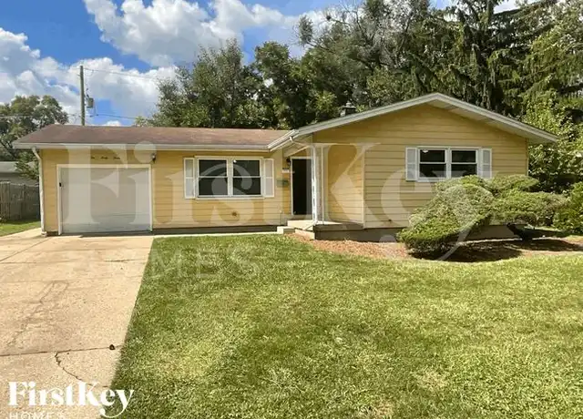 Property at 243 S 17th St, Saint Charles, IL, 60174, 3 beds, 1.5 baths, [object Object]
