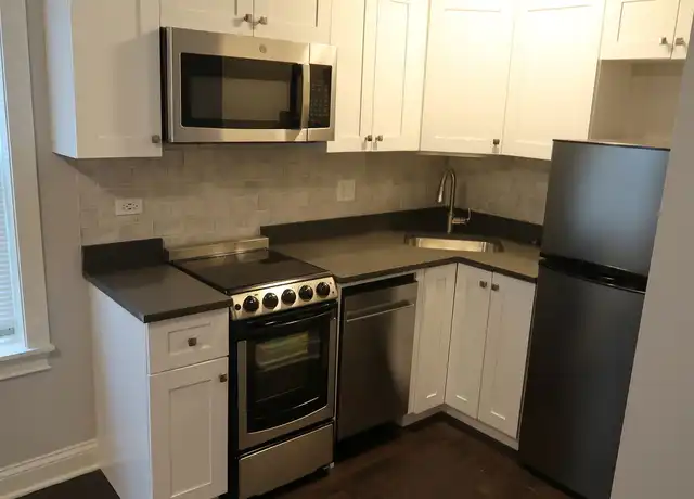 Property at 640 W Wrightwood Ave Unit 403, Chicago, IL, 60614, 0 beds, 1 bath, [object Object]