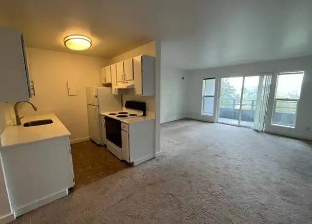 Property at 351 Vuemont Pl NE, Renton, WA, 98056, 0-2 beds, 1-1.5 bath, Contact for Price