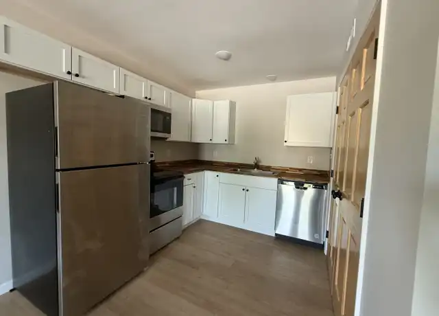 Property at 2980 Sevier Ave Unit AVENUEE1, Knoxville, TN, 37920, 2 beds, 2.5 baths, [object Object]