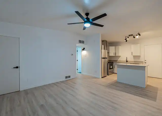 Property at 1048 E Elm St Unit 2, Tucson, AZ, 85719, 2 beds, 1 bath, [object Object]