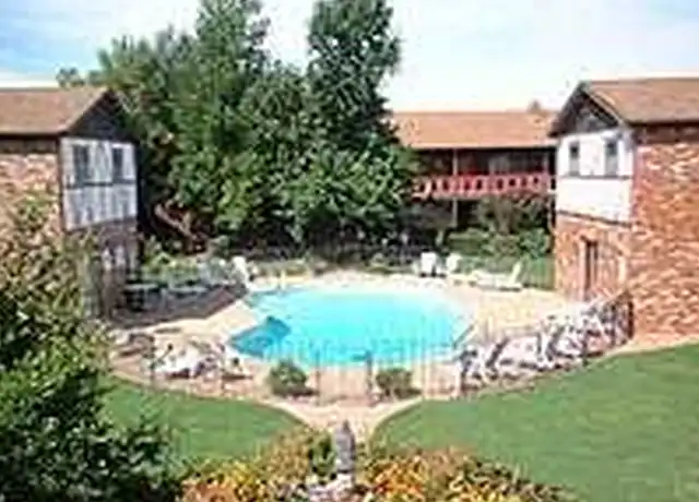Property at Edgewood Arms Apartments - 1700 Mosher Dr, Enid, OK, 73703, 1-2 bed, 1-2 bath, [object Object]