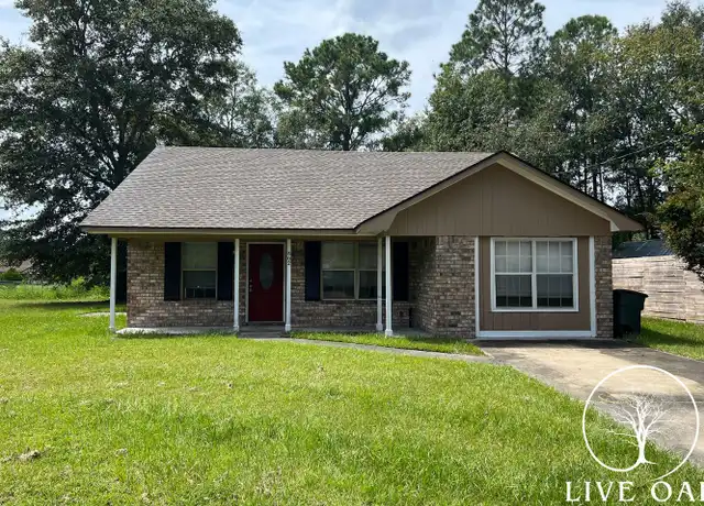 Property at 802 Olive St, Hinesville, GA, 31313, 4 beds, 2 baths, [object Object]