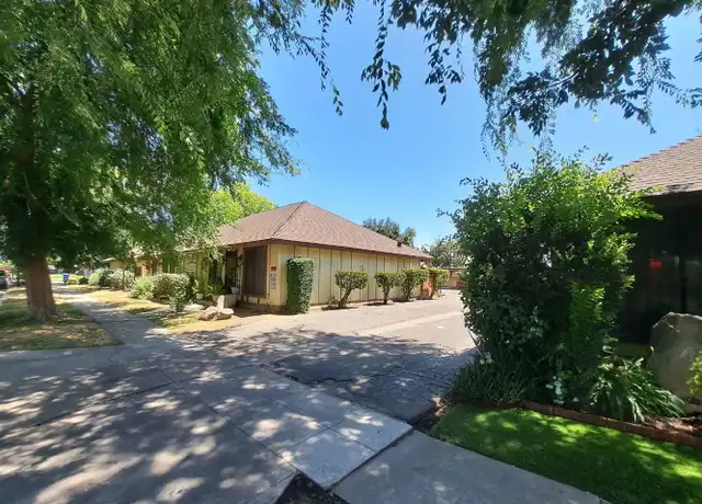 Property at 1033 W Cornell Ave Unit 1033, Fresno, CA, 93705, 2 beds, 1 bath, [object Object]